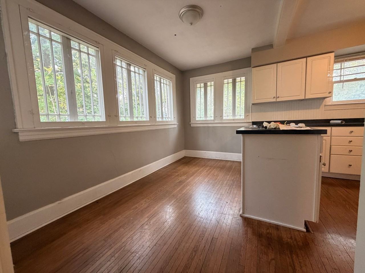 1160 E Meadowmere St - Photo 6 of 30
