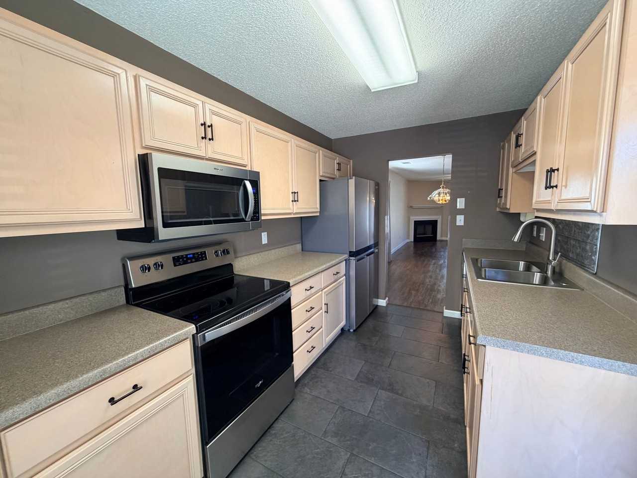 54 Coachtrail Ln - Photo 5 of 31