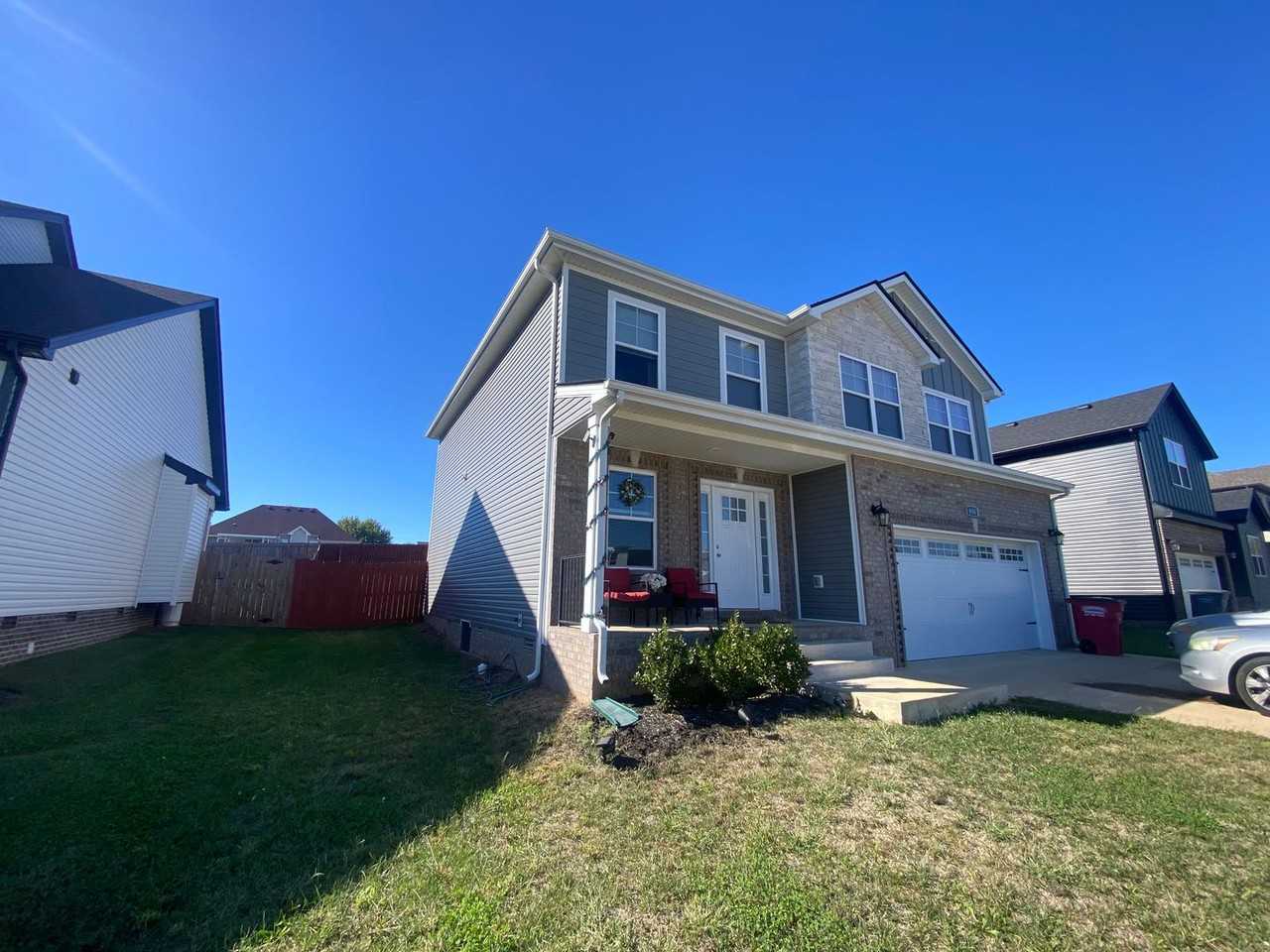 880 Macon Ln - Photo 2 of 2