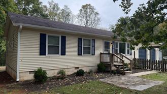 112 Pines Ln - Photo 1 of 1
