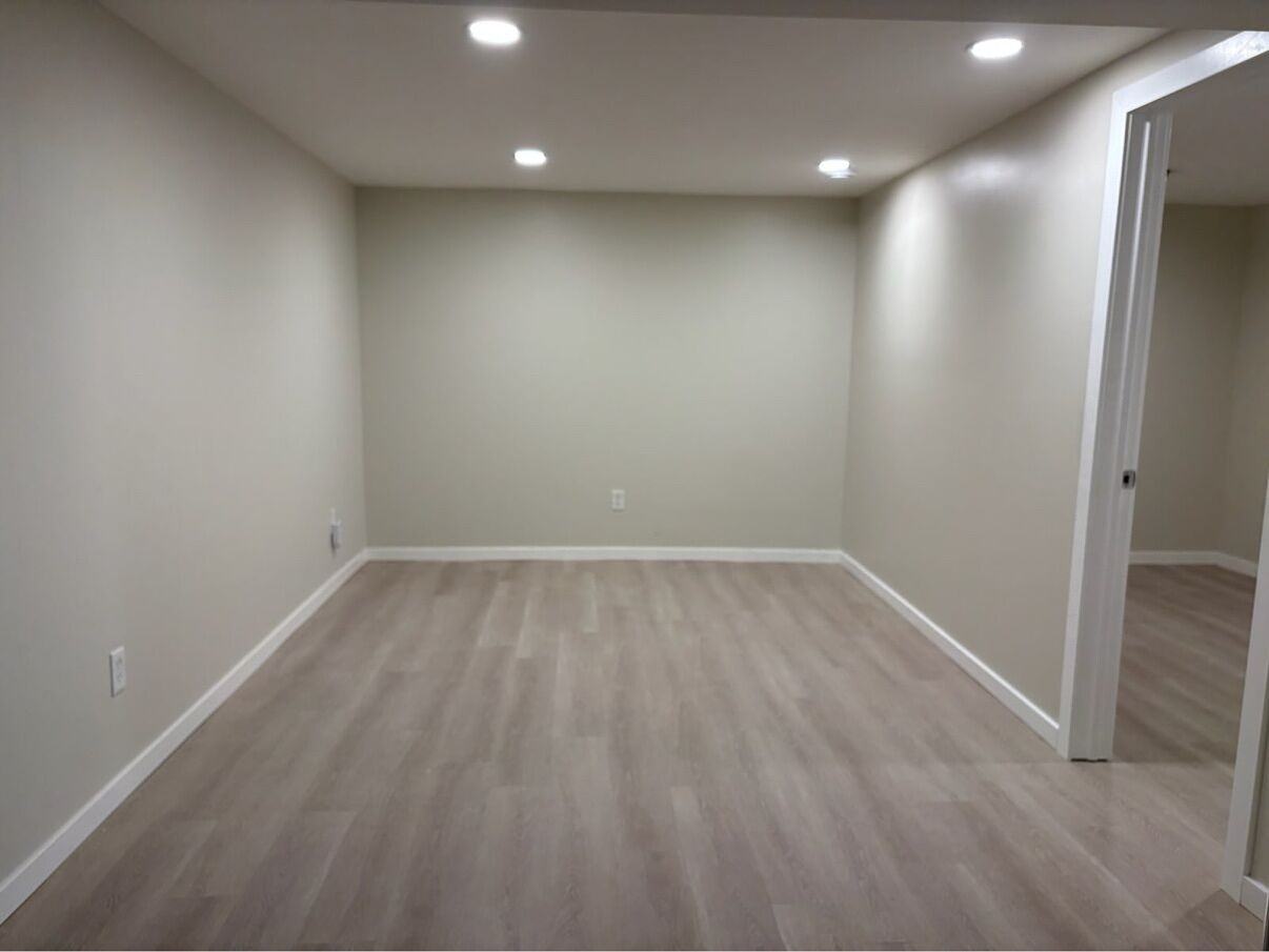 186 Cornell Crt Nw - Photo 4 of 15