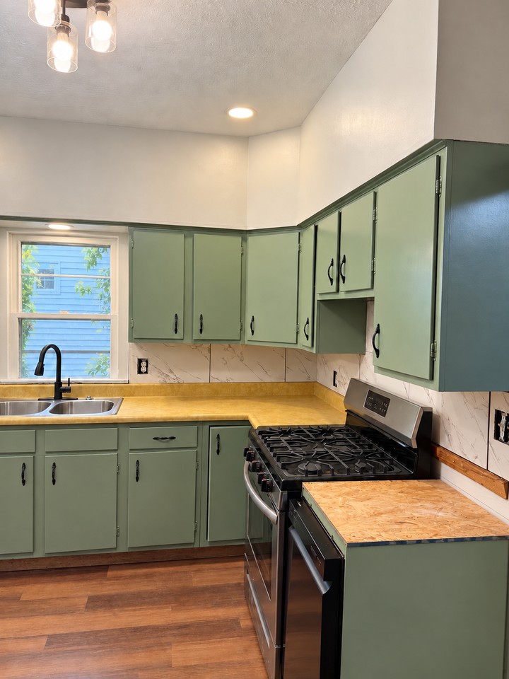 10109 Almira Ave #10109 - Photo 5 of 20