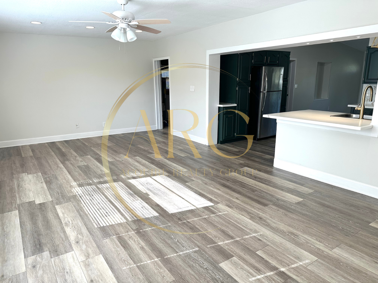 1308 Swann Ave #NA - Photo 5 of 24