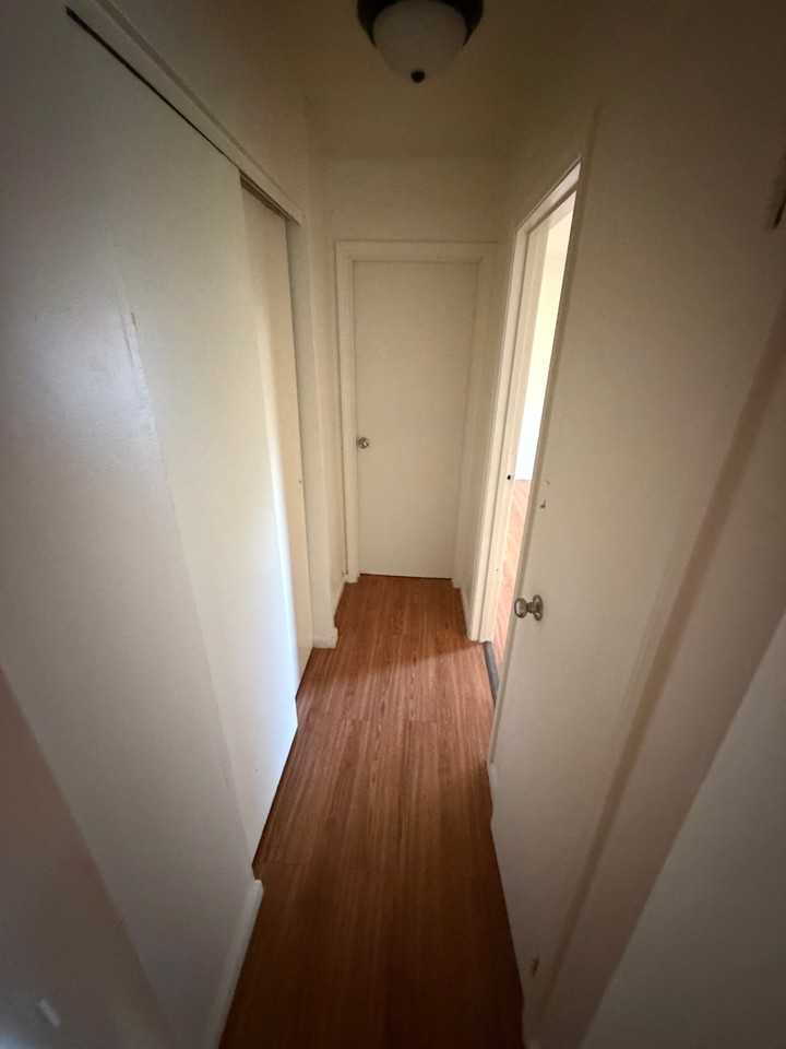 4045 Reading Rd #14 - Photo 3 of 6