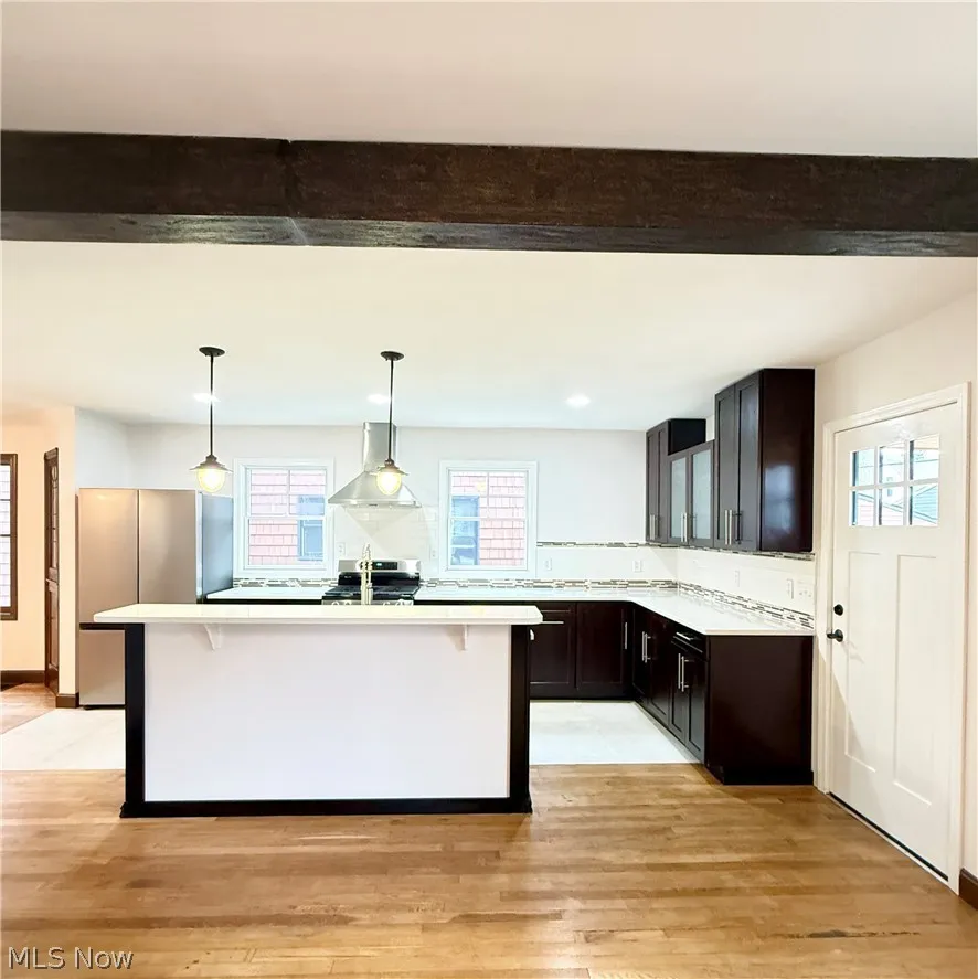 2045 Reveley Ave #NA - Photo 5 of 27