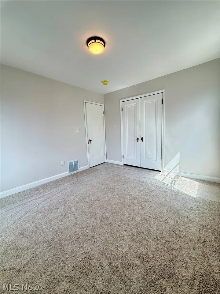 2045 Reveley Ave #NA - Photo 2 of 2