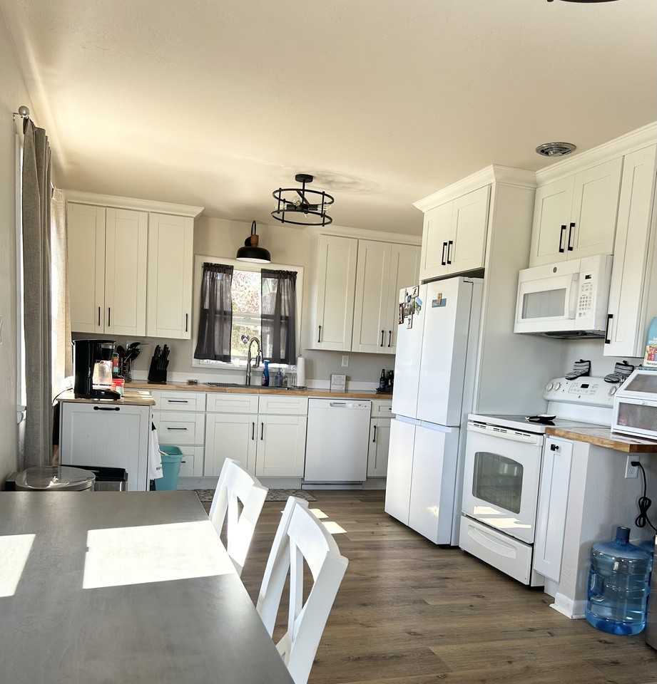 3249 Willow Springs Rd #NA - Photo 5 of 16