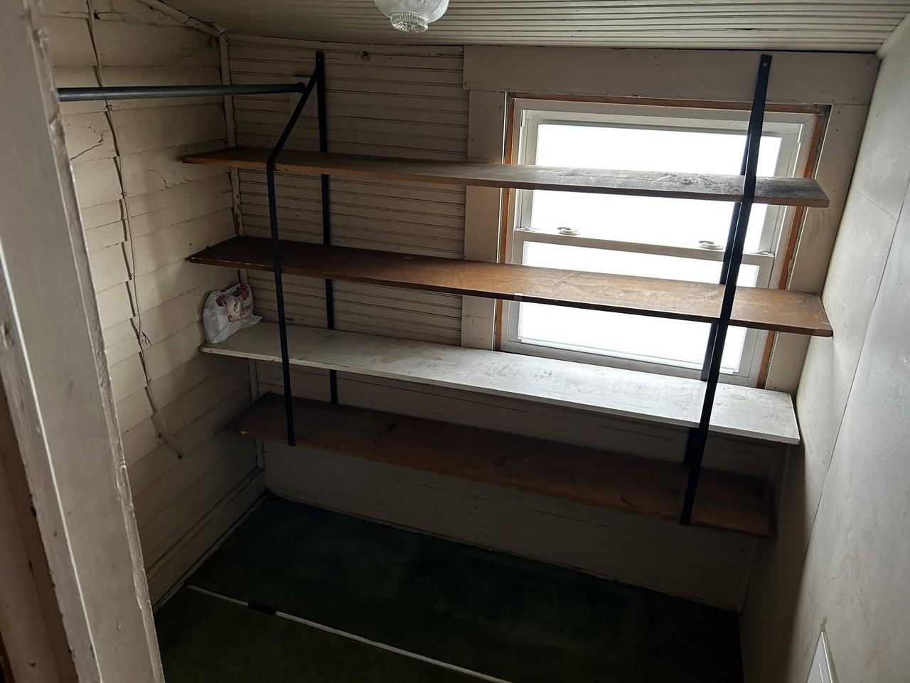 253 Locust St #NA - Photo 5 of 9