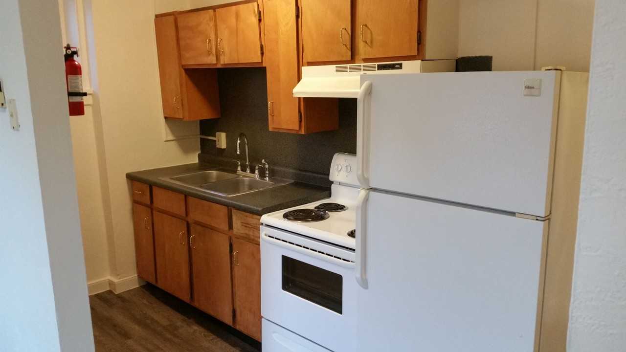 19 S Market St #3B - Photo 5 of 11