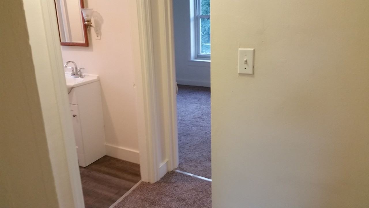 19 S Market St #3B - Photo 7 of 11