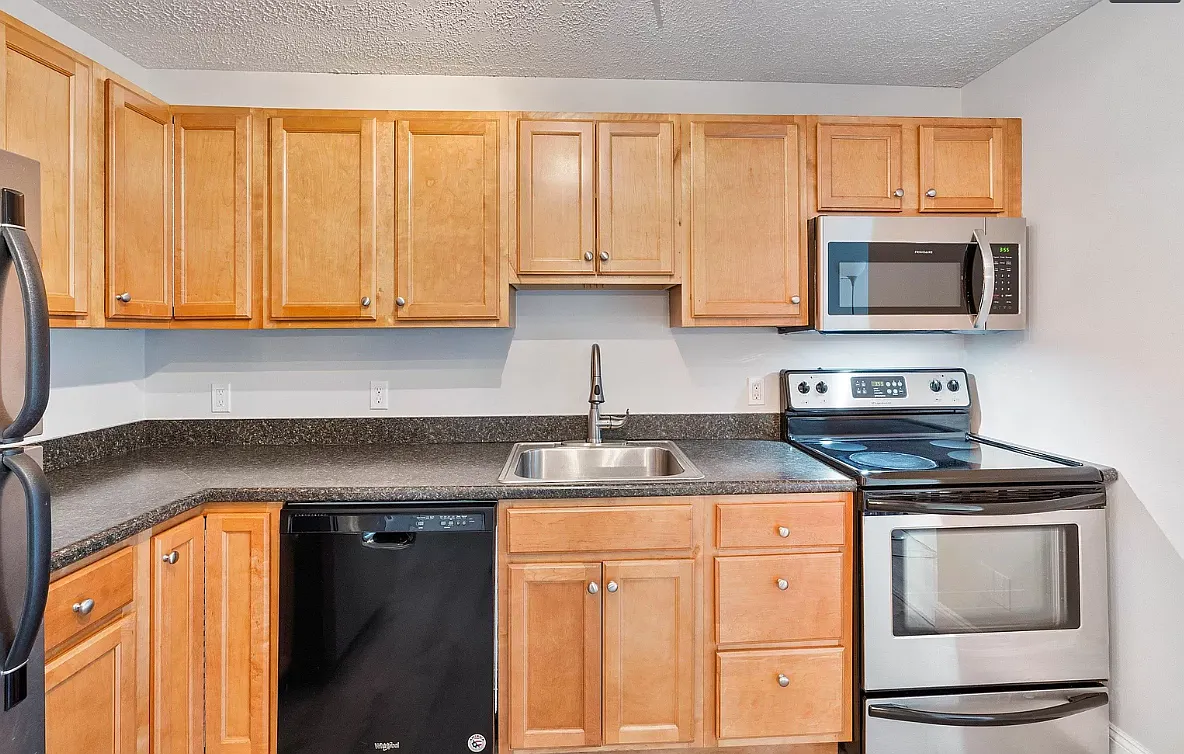 64 Dunbarton Rd #2G - Photo 5 of 8
