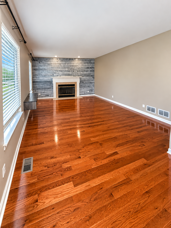 1373 S Abington Ln #NA - Photo 5 of 13