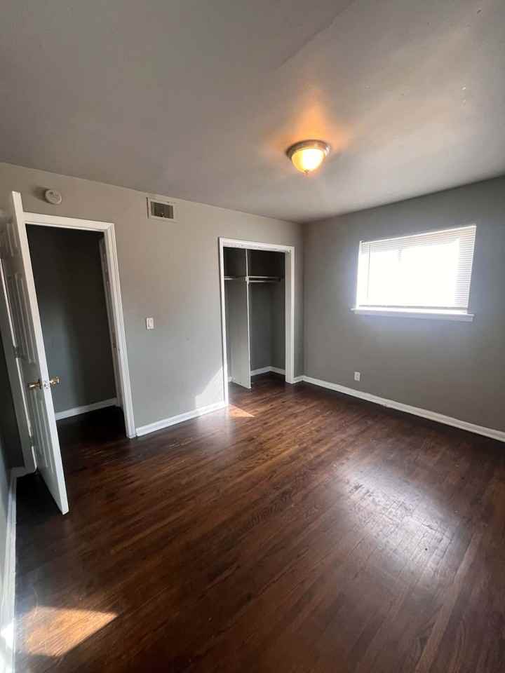 730 E 54th St N #NA - Photo 6 of 14
