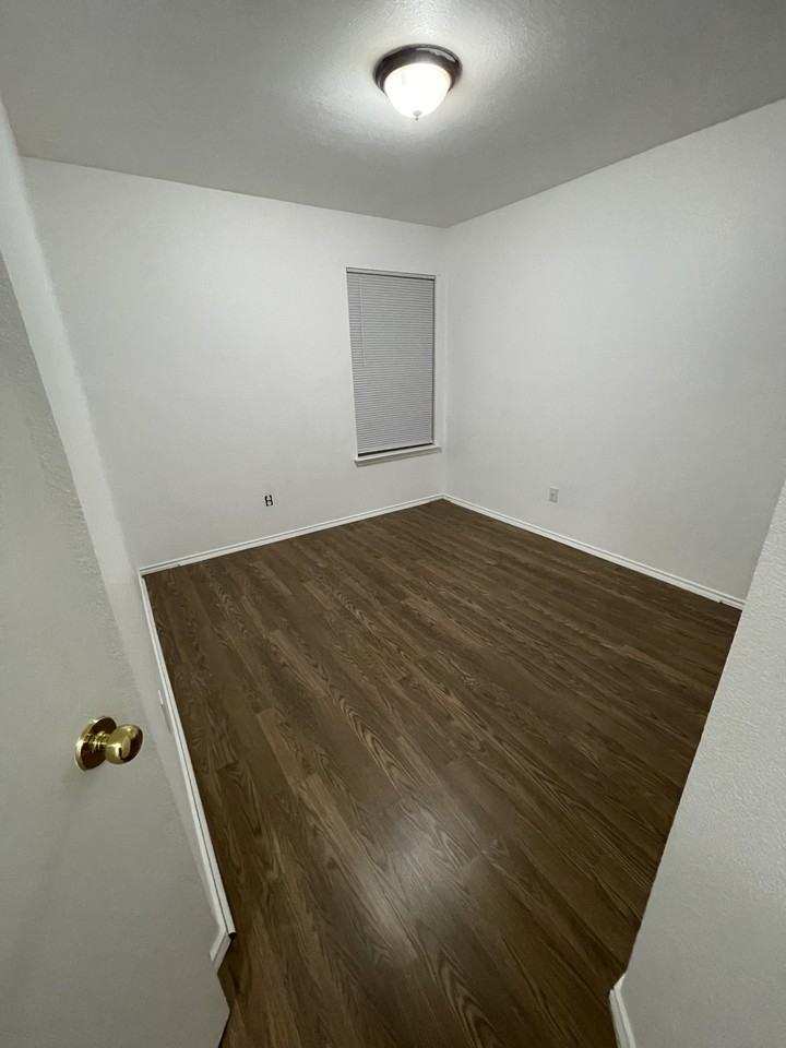 158 Shenandoah Trl #NA - Photo 7 of 13