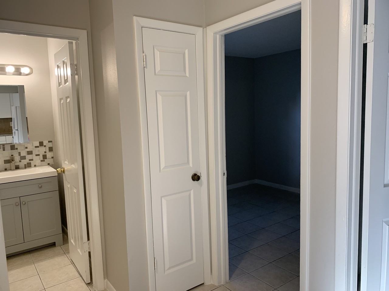 1503 E Linebaugh Ave #A - Photo 7 of 9