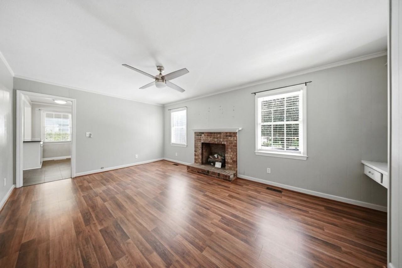 20 Snowden St #NA - Photo 2 of 5