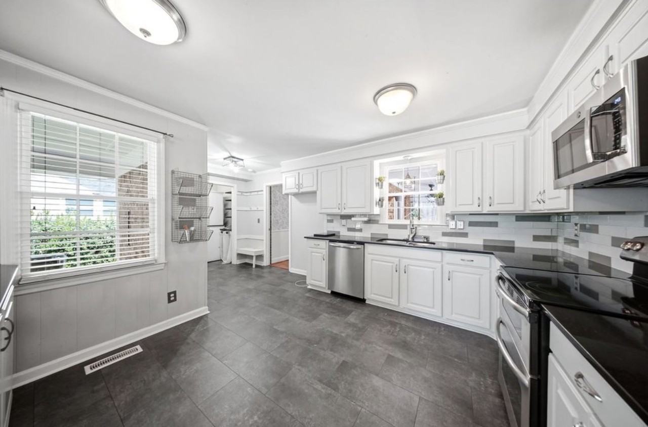 20 Snowden St #NA - Photo 3 of 5