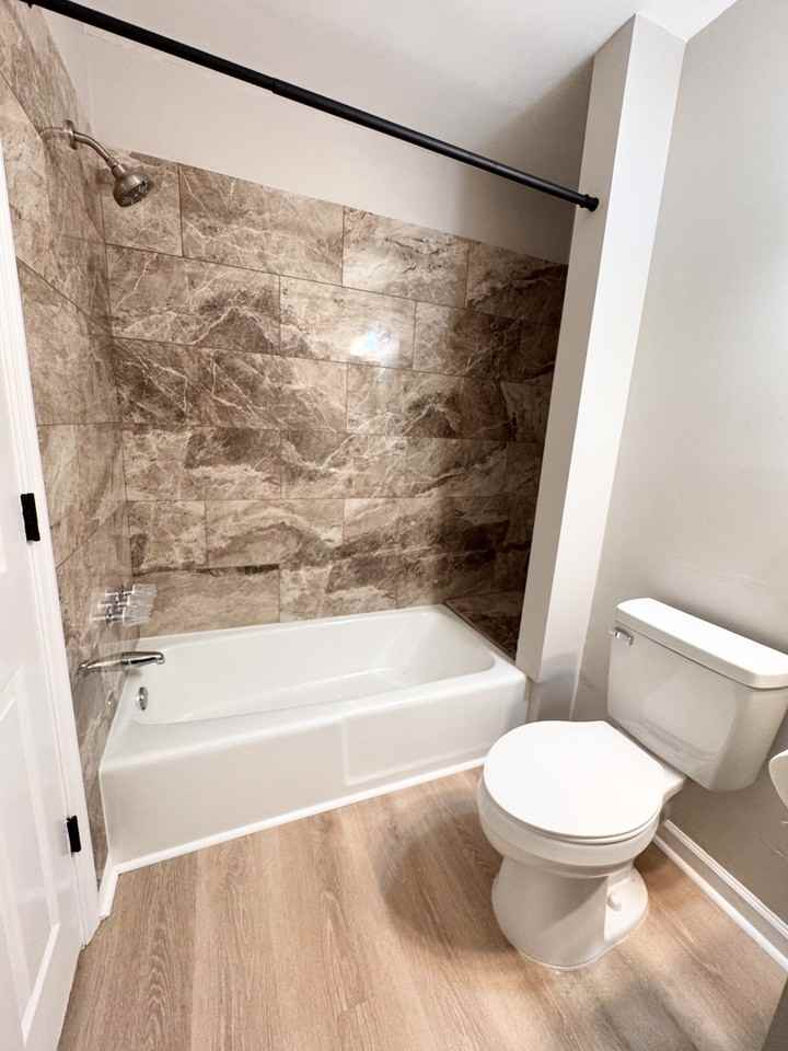 1002 Bridge Ln Se #1002 - Photo 5 of 10
