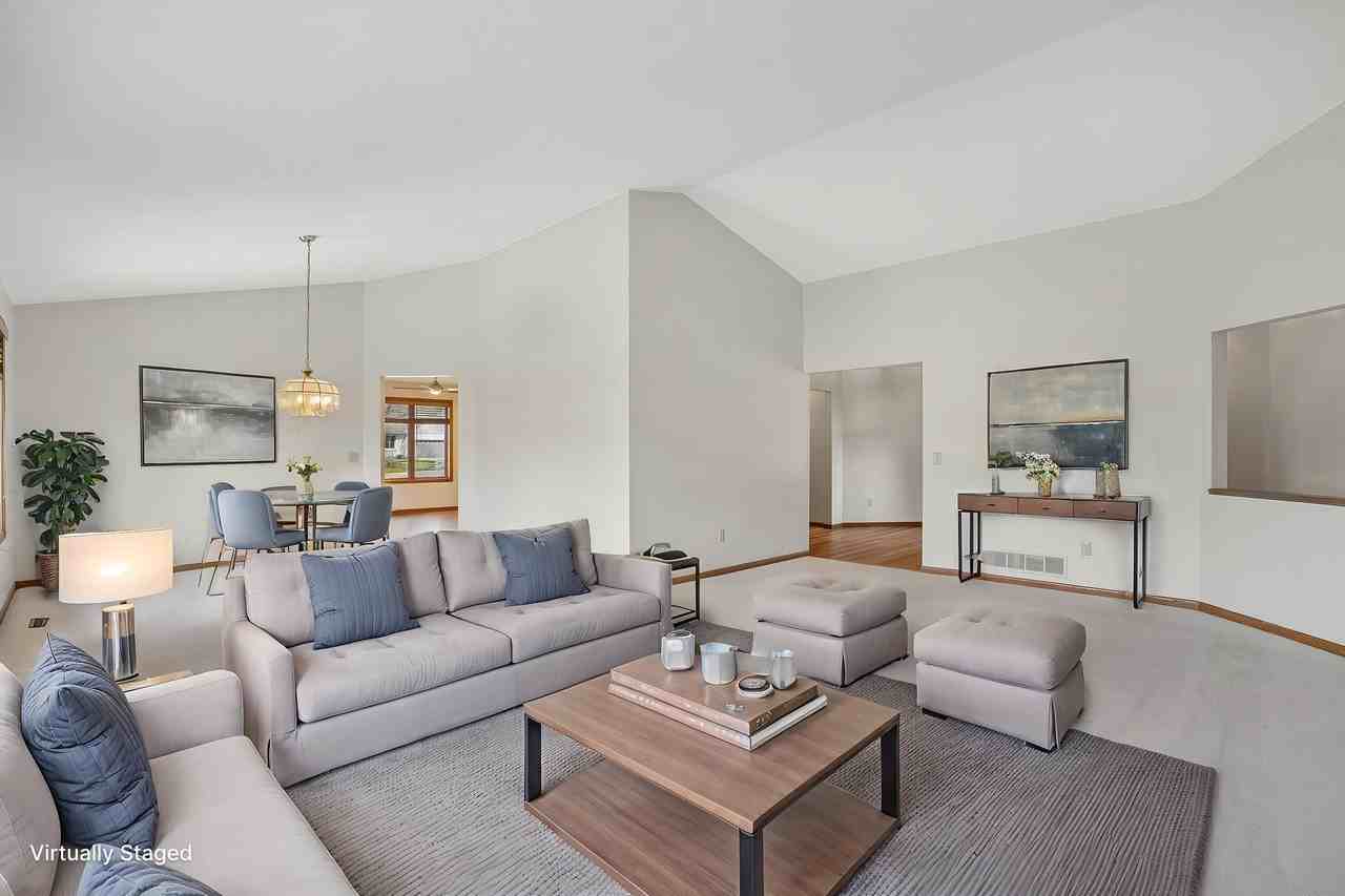 8912 Vincent Pl #NA - Photo 4 of 33