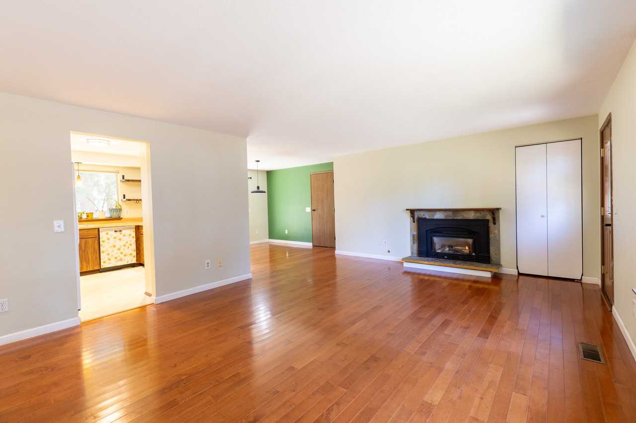 6814 Shalom Dr Sw #NA - Photo 3 of 26