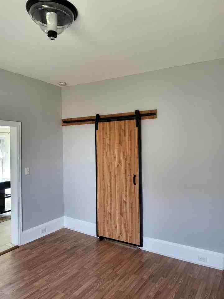 24 S Sycamore Ave #A - Photo 6 of 19