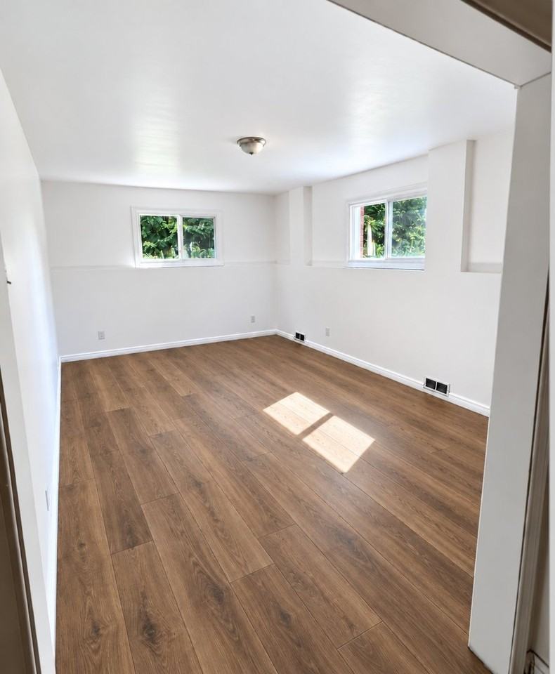 1401 Old Second S - Photo 2 of 20