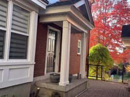 featured image of 43 Rideau Terr