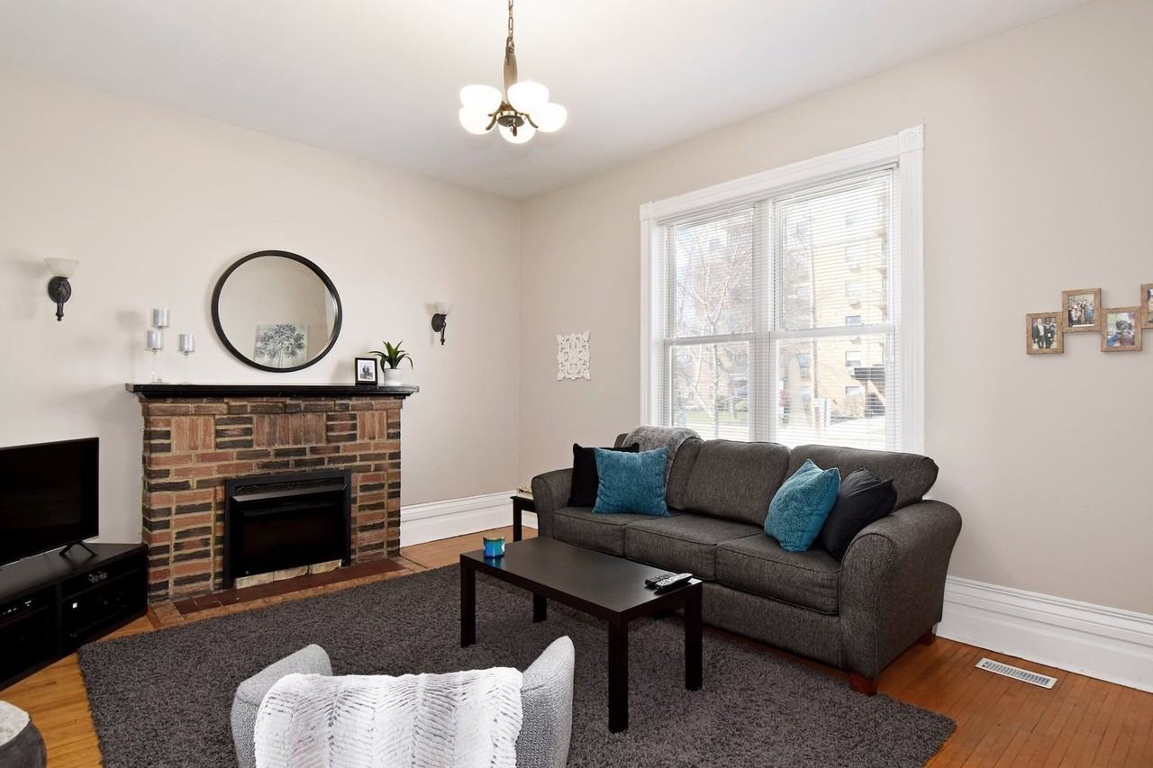 427 Central Ave - Photo 3 of 10