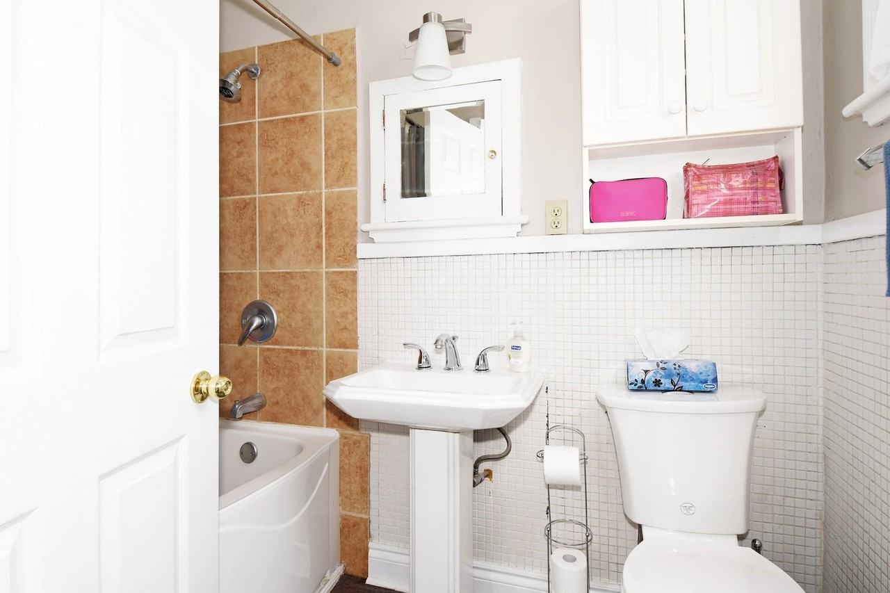 427 Central Ave - Photo 6 of 10