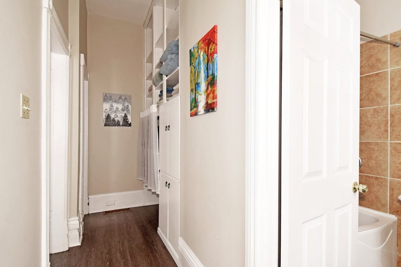 427 Central Ave - Photo 7 of 10