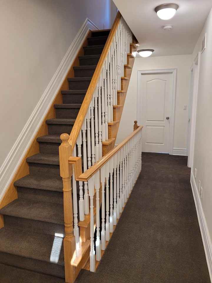 373 Clinton St - Photo 3 of 20
