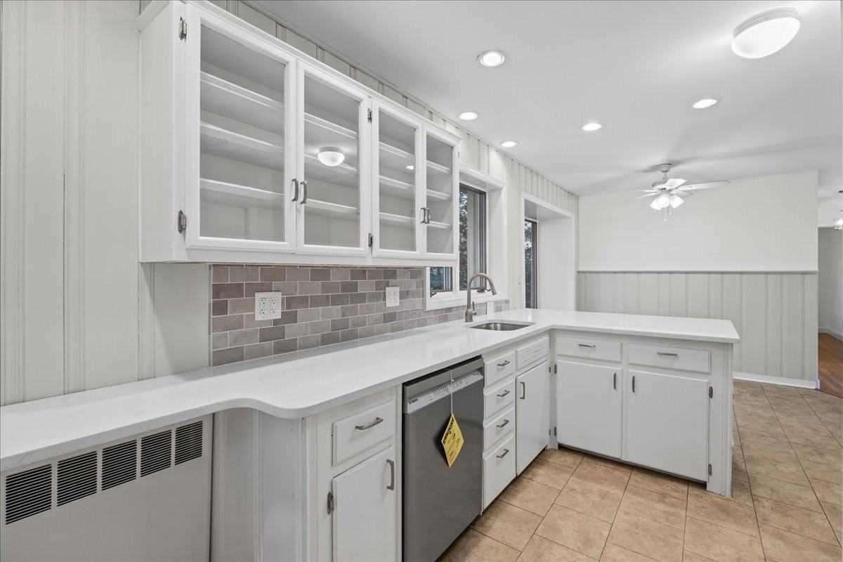 17 Lockland Ave #1 - Photo 2 of 31