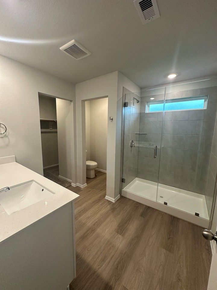 1217 Hickory Grove St #1 - Photo 5 of 13