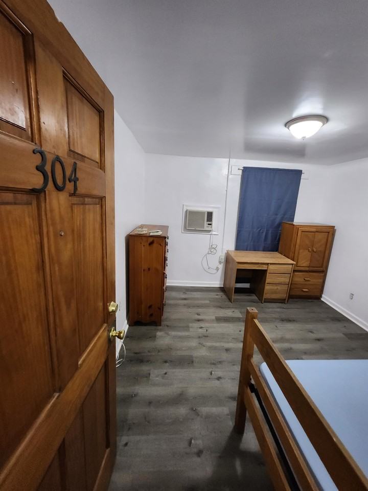 Martin Luther King Jr Dr Sw #304 - Photo 2 of 13
