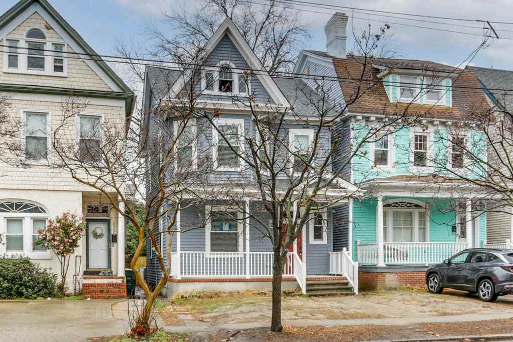 820 Redgate Ave #A - Photo 3 of 16