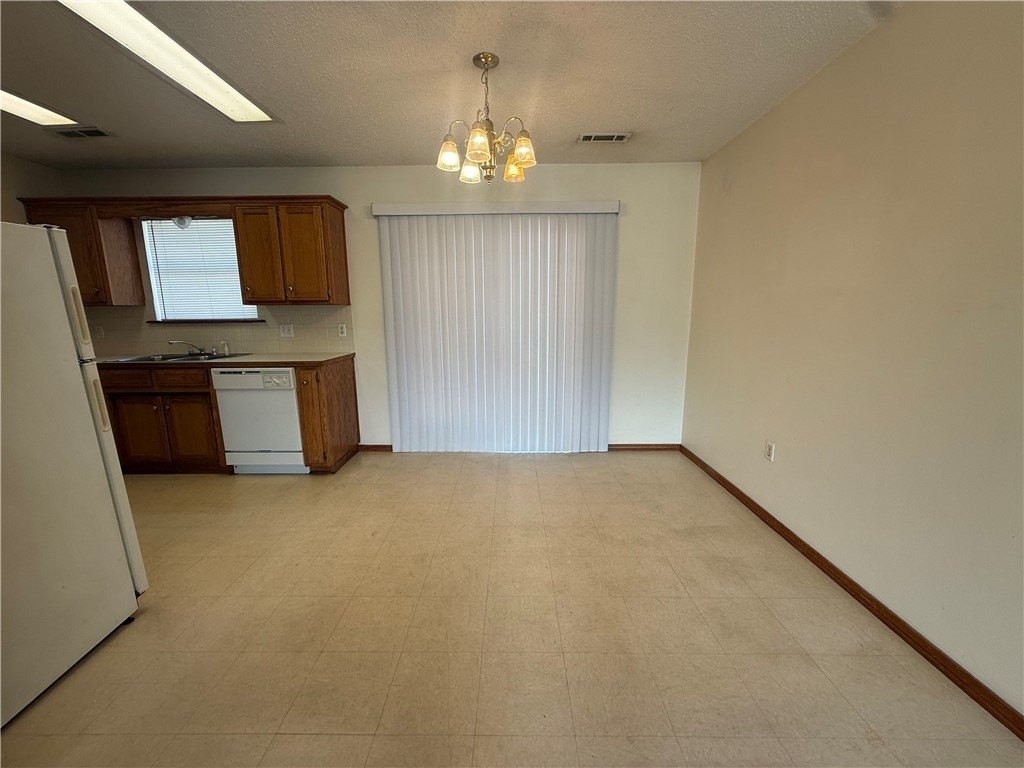 4240 Delmon Ln #A - Photo 4 of 14
