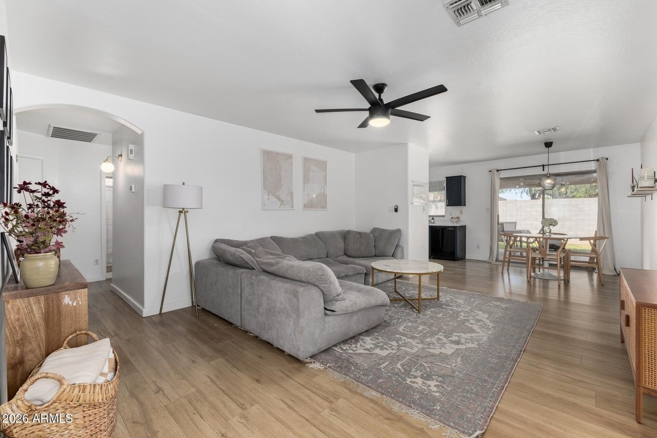 13228 W Port Au Prince Dr - Photo 5 of 18