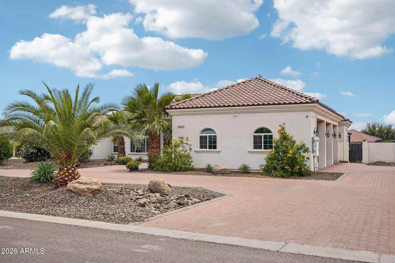 15923 W Cheryl Ct - Photo 7 of 50