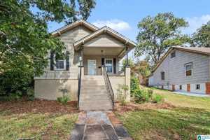 featured image of 30 W Tuscaloosa Ave