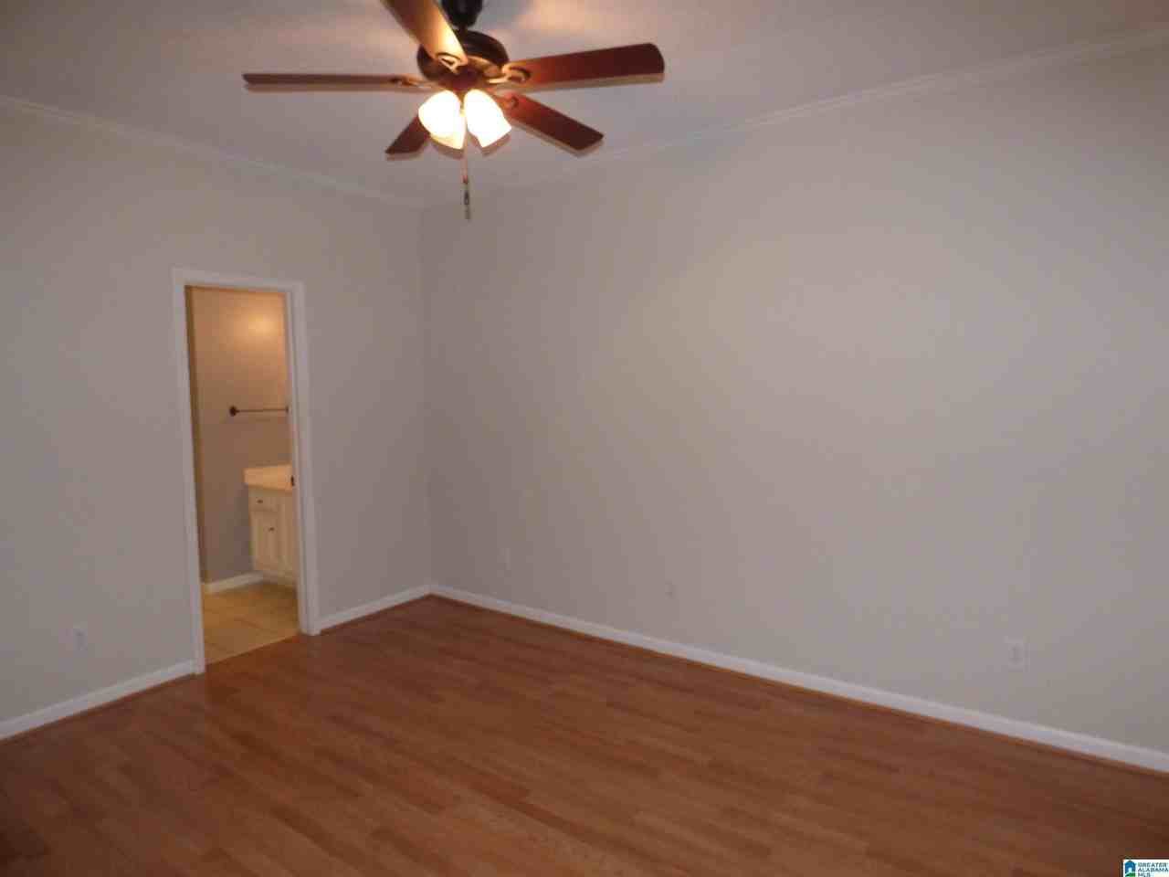 156 Chase Creek Cir - Photo 5 of 9