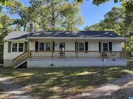 featured image of 14 Saddle Creek Ln