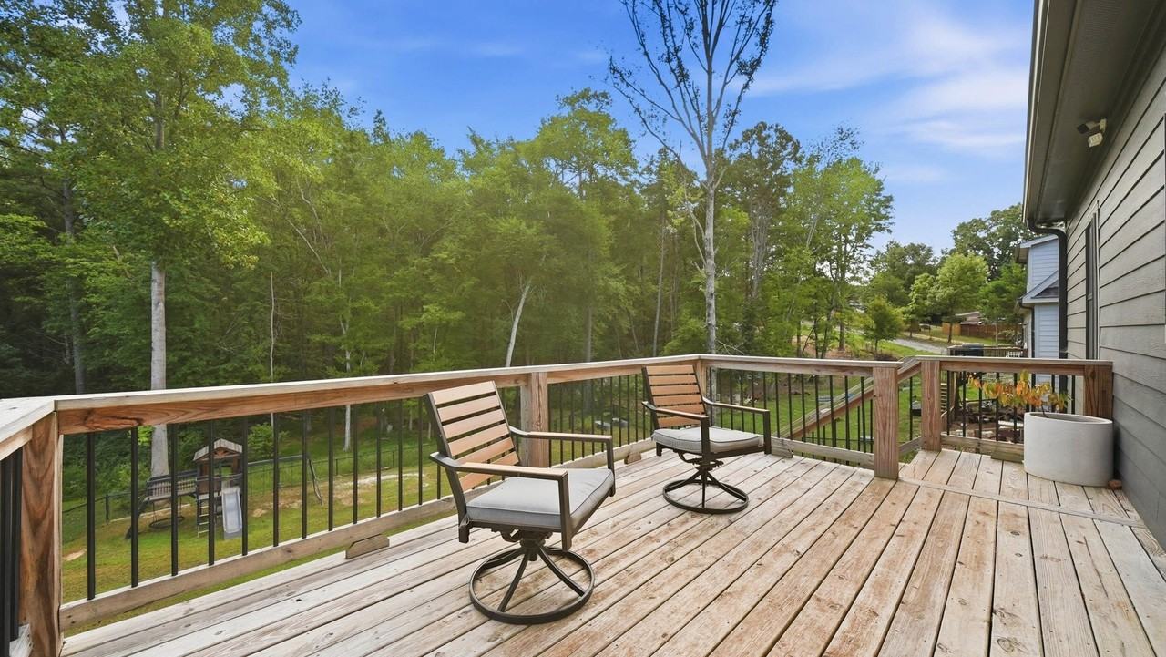 6413 Shirley Pond Rd - Photo 3 of 47