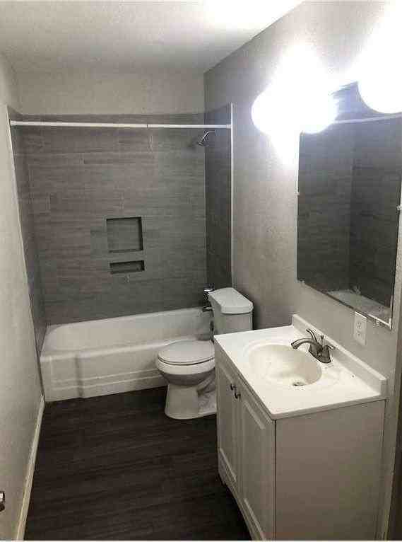 1909 Glenfield Dr - Photo 5 of 5