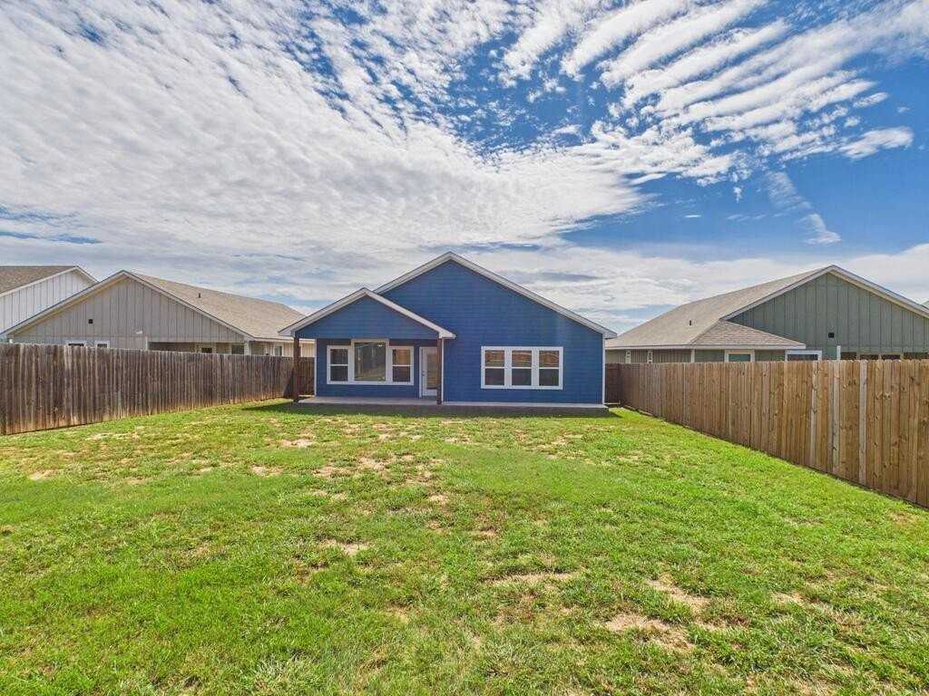 126 Feather Way - Photo 2 of 10