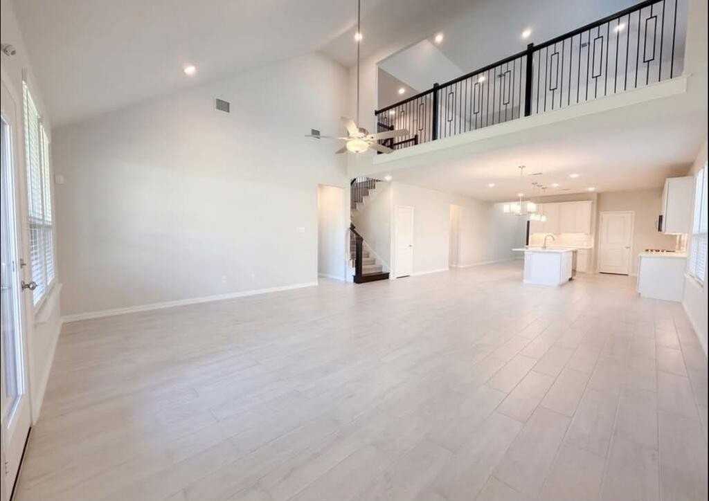3704 Bluestem Blvd #BLVD - Photo 2 of 10