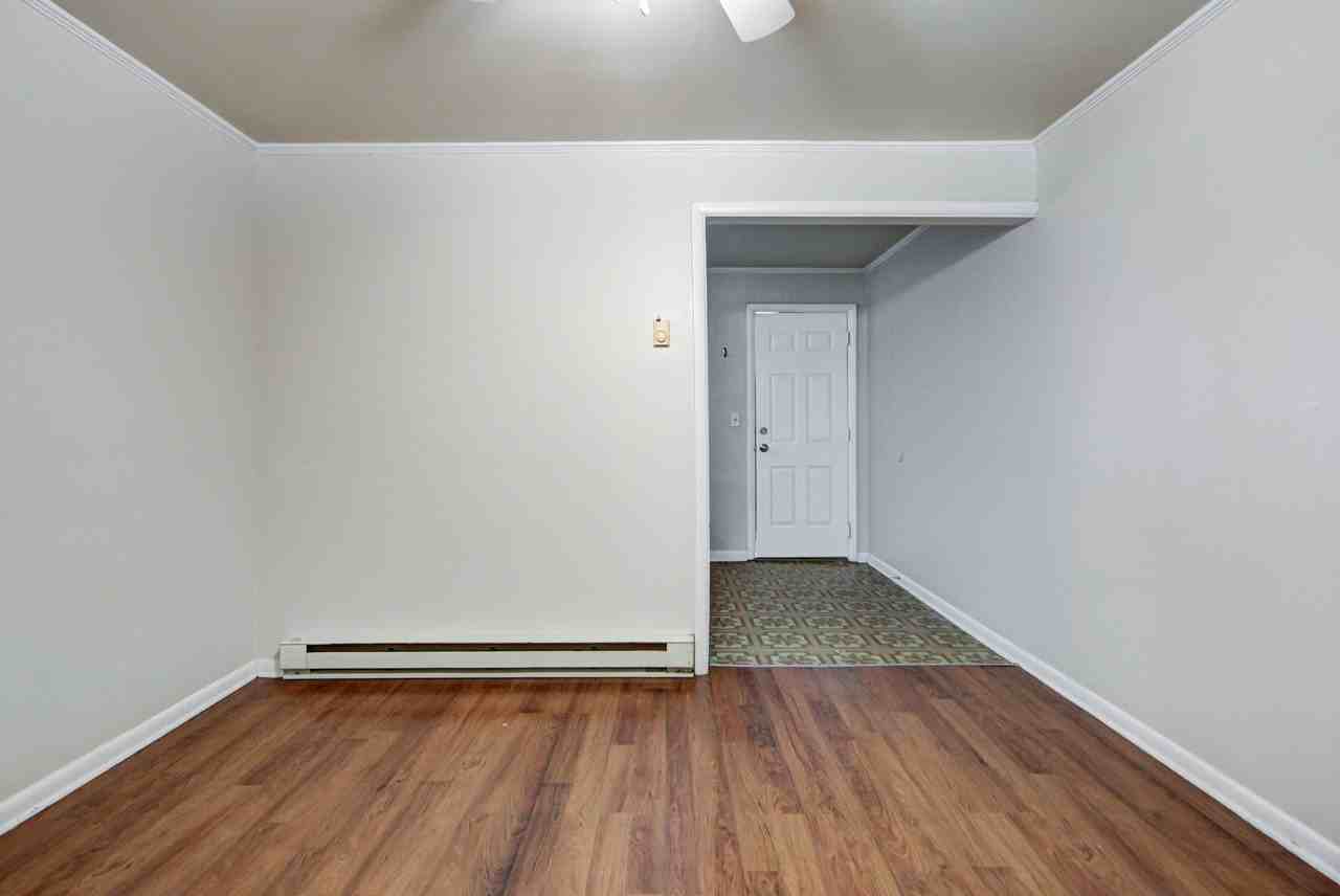 1742 Classen Blvd #3 - Photo 4 of 28