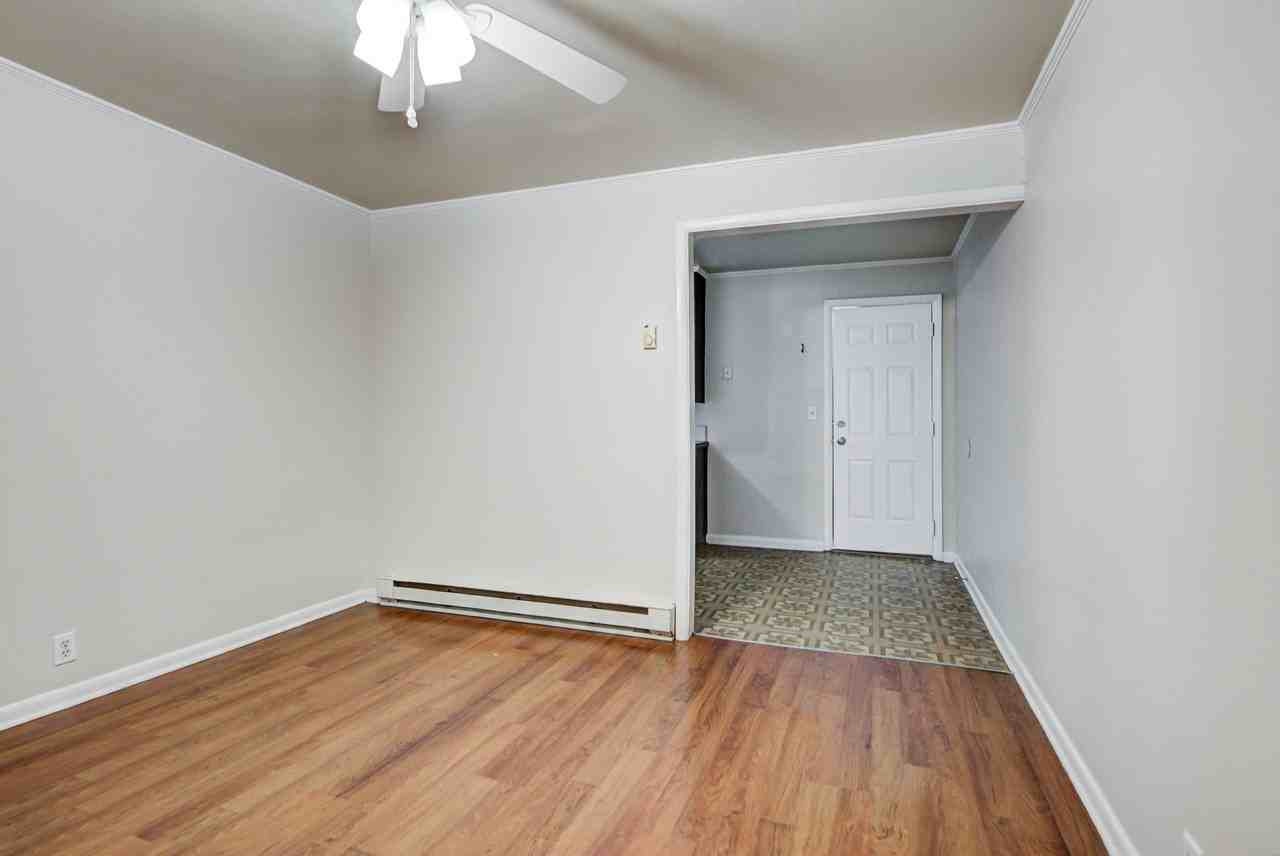 1742 Classen Blvd #3 - Photo 5 of 28