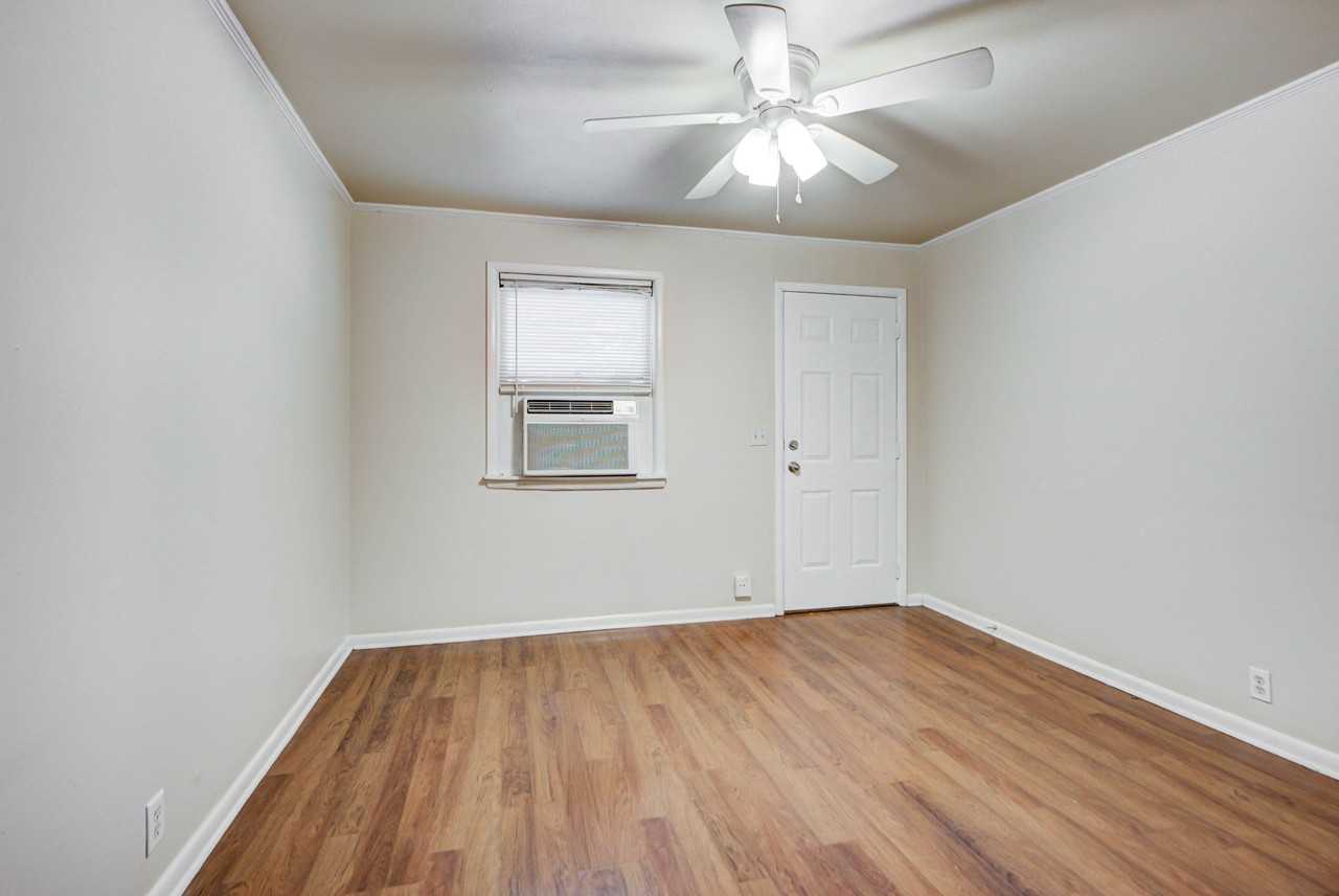 1742 Classen Blvd #3 - Photo 7 of 28