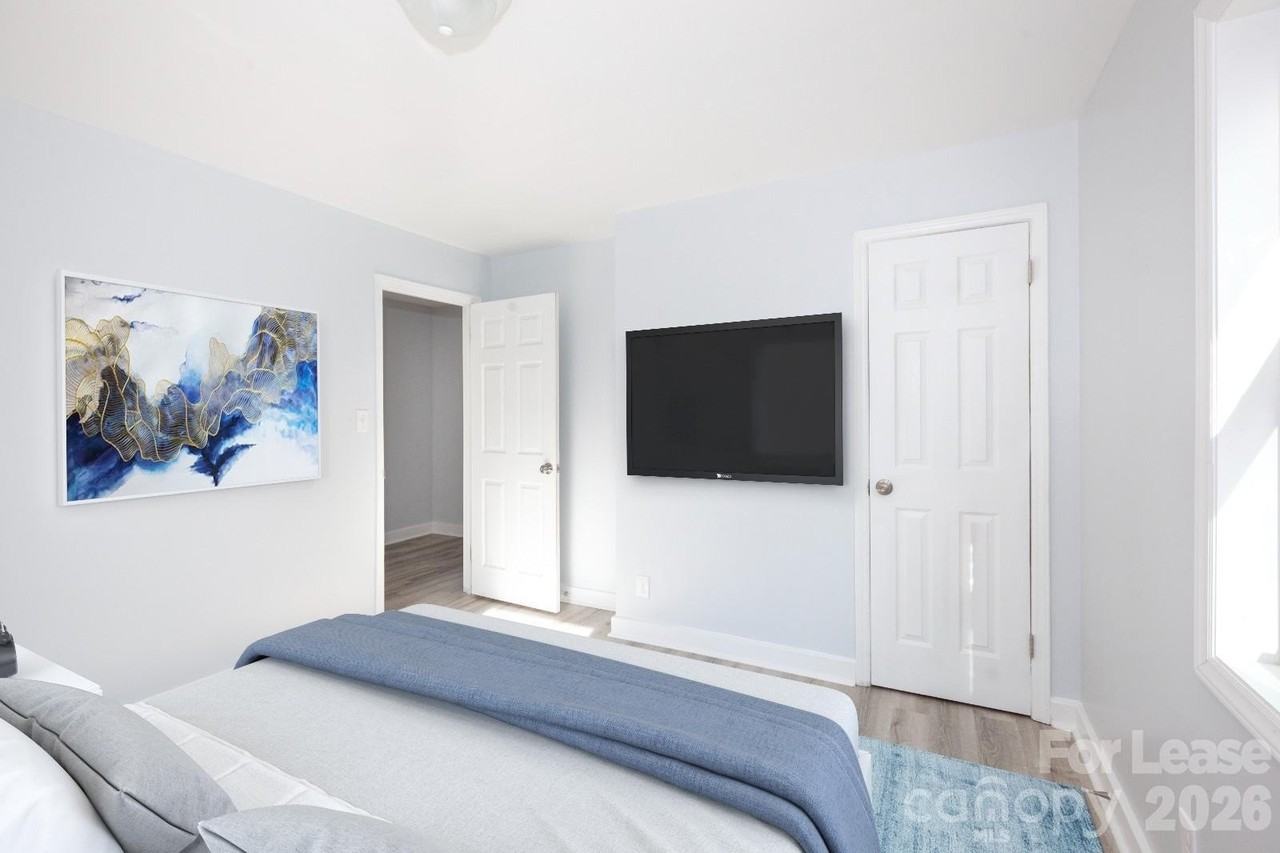 4517 Helena St - Photo 2 of 7