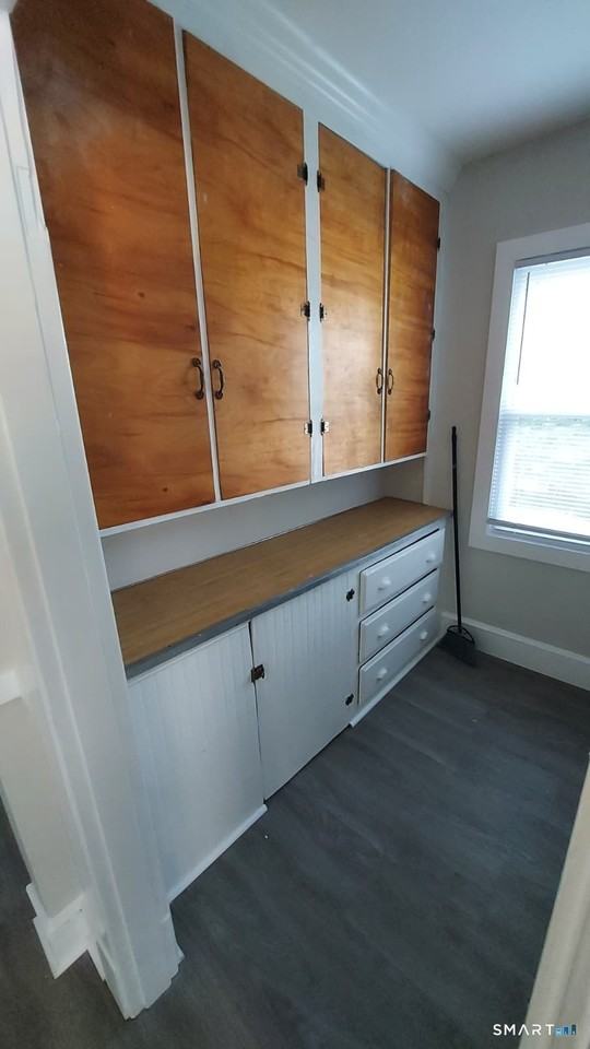 67 Wood St #2 - Photo 3 of 11